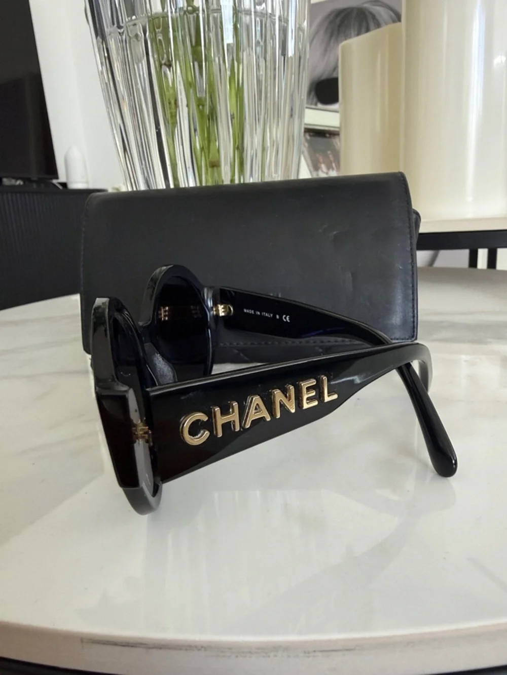 CHANEL Black Round Acetate Sunglasses with Case - Picture 2 of 4